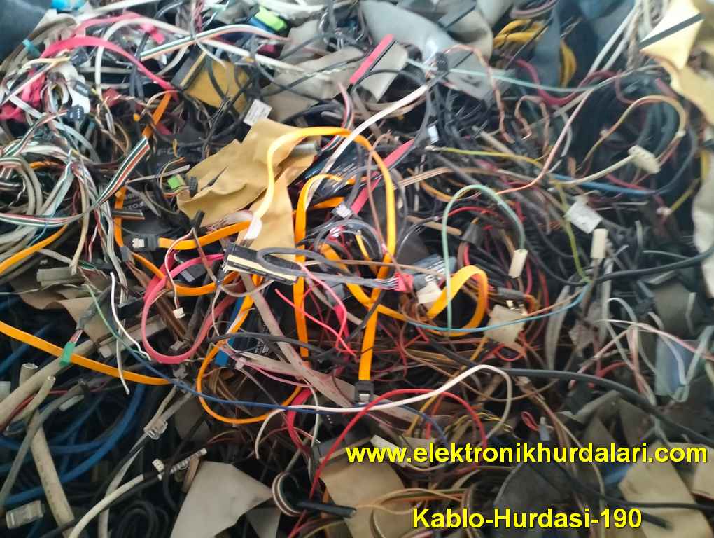 Telefon Şarj Kablosu Geri Dönüşümü