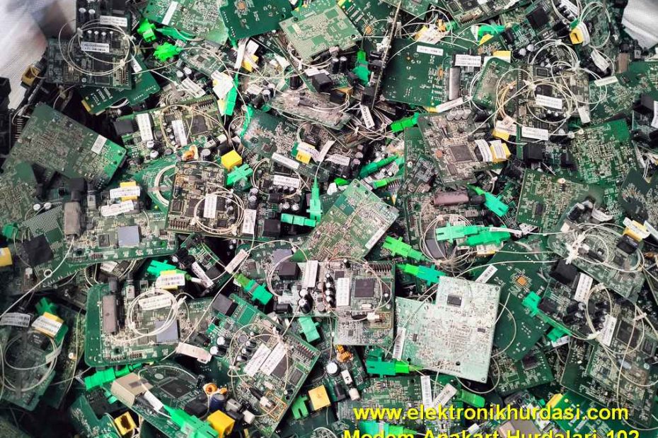 Analog Uydu Alıcı Anakart Hurdası